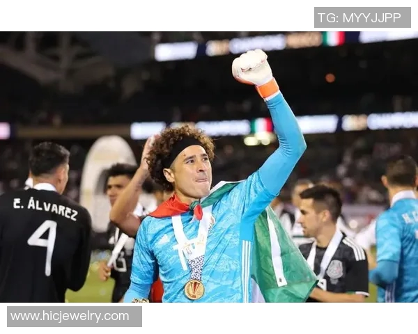 墨西哥足球明星风采全景展现与历史回顾之旅 墨西哥足球明星风采全景展现与历史回顾之旅