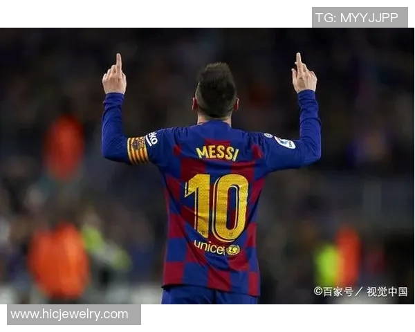 追溯足球历史最早期明星球员的传奇与影响